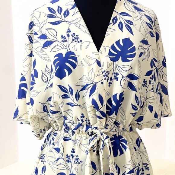 Sweet Rain| Women's Hawaiian Print Top| Dolman Sleeve Blouse Size M - Picture 5 of 10